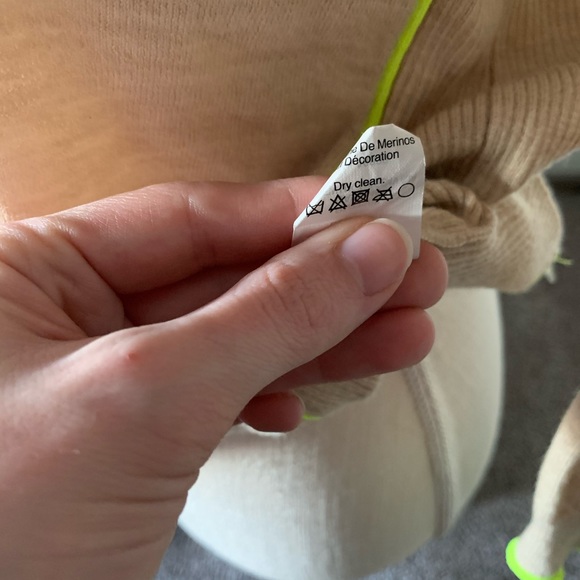 J.Crew 100% Merino wool camel & neon sweater - Picture 5 of 7